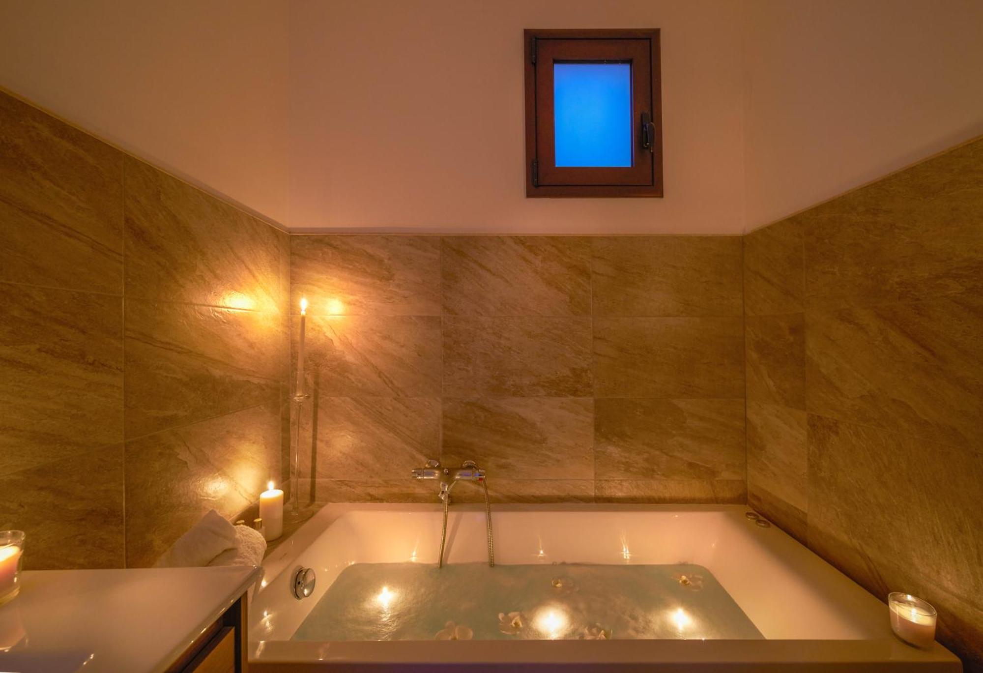 Dama Sicilian Luxury Home & Spa 기아레 객실 사진