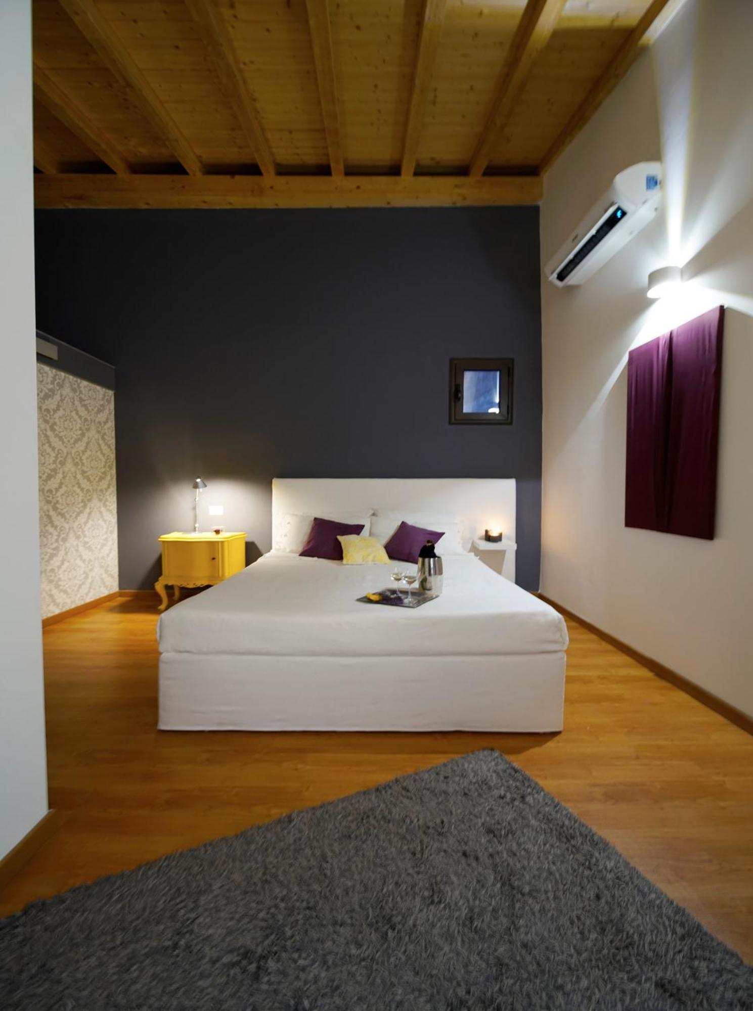 Dama Sicilian Luxury Home & Spa 기아레 객실 사진